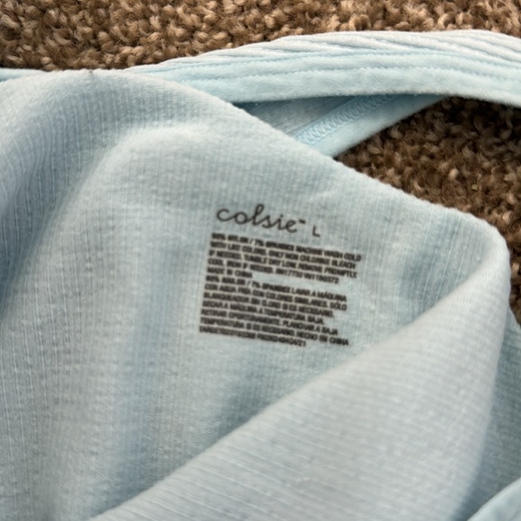 Light Blue Colsie Large Tank - Picture 2 of 2